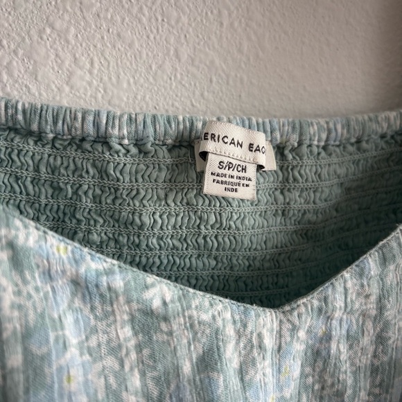 American Eagle Outfitters Babydoll Light Blue 100% Cotton Eyelet Crop Top Size S - Picture 3 of 7